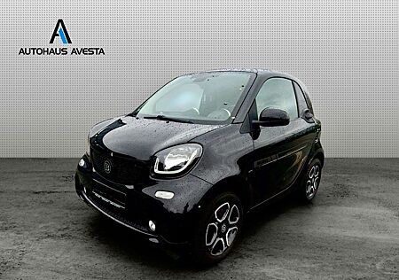 Smart ForTwo /BRABUS OPTIK/NAVI/PANORAMA/PARKSENSOREN