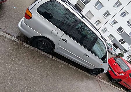 VW Sharan Volkswagen 1.9 TDI Comfortline Family