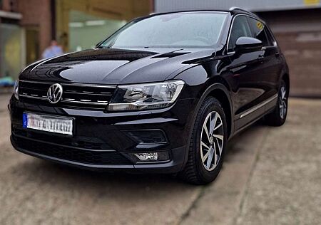 VW Tiguan Volkswagen 1.4 TFSI "Sound",Navi,ACC,Sith, 17"Felgen