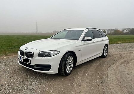 BMW 518d 518 Touring*Automatik*Leder*getönte Scheiben