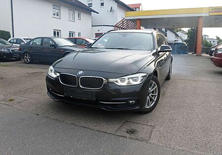 BMW 320 i Baureihe 3 Touring Sport Line/Automatik