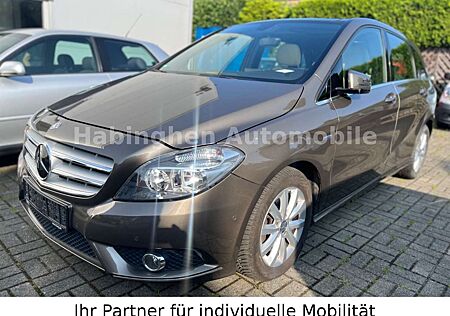 Mercedes-Benz B 200 Autom. aus 1.Hand*Leder*Panorama**SHZ*PDC*