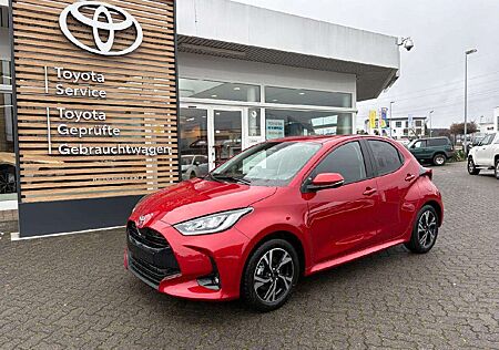 Toyota Yaris Hybrid Teamplayer