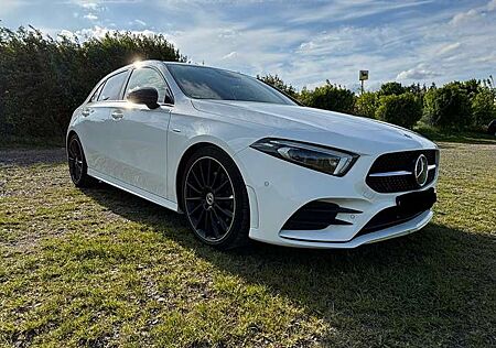 Mercedes-Benz A 220 d 8G-DCT Sonderedition 1 AMG Line