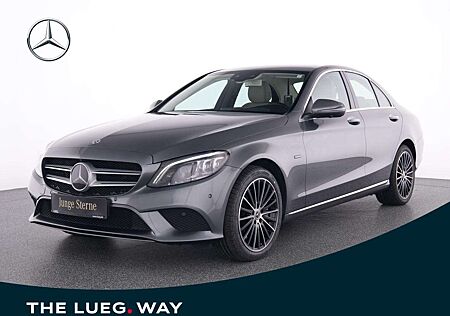 Mercedes-Benz C 300 de Avantgarde+Comand+Distr+MBeam+360+KeyGo