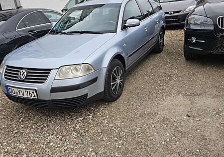 VW Passat Variant Volkswagen 1.6 Benzin