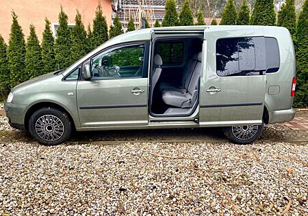 VW Caddy Volkswagen MAXI Benzin NAVI,, PDC,AHK, uvm TOP