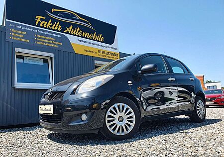 Toyota Yaris Life Klimatr.8fach bereift AUX-In Facelift