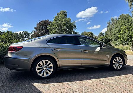VW Passat CC Volkswagen 2.0 TDI 4Motion DSG BlueMotion Technolog