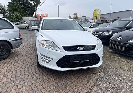 Ford Mondeo Titanium S In sehr guten und gepflegten Zustand