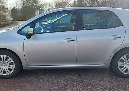 Toyota Auris 1.6 Life