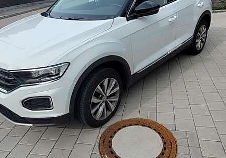 VW T-Roc Volkswagen 1.5 TSI ACT OPF DSG Style AHK Kamera SZH