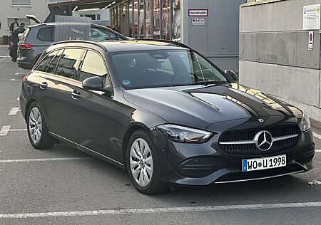 Mercedes-Benz C 200 d T 9G-TRONIC