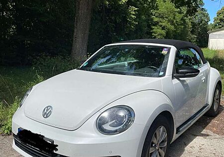 VW Beetle Volkswagen The Cabriolet 2.0 TDI Design