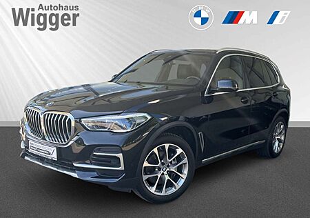BMW X5 30d xLine/Laser/HUD/StandHZG/Panodach/Navi