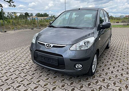 Hyundai i10 1.2 * Klimaanlage, SR/WR, Tüv Neu *