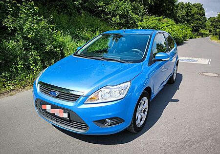 Ford Focus 1.4 16V Style, Klima, Tüv, Kamera