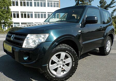 Mitsubishi Pajero 3,2 DI-D*Klima*4WD-L*AHK*Alu*