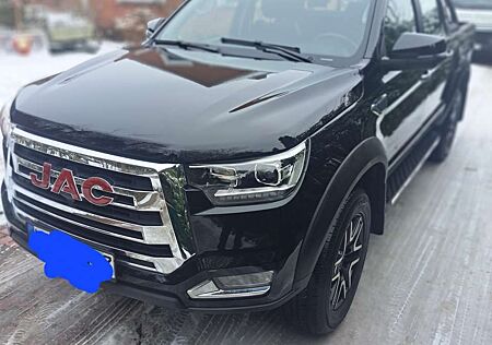 JAC 8 Pro