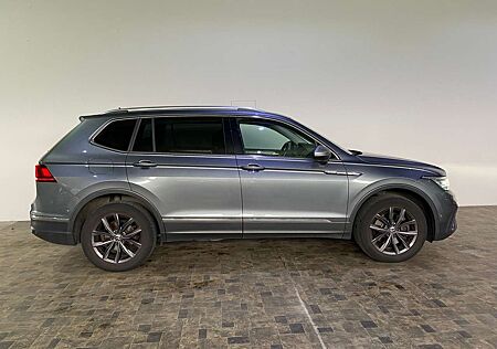 VW Tiguan Allspace Volkswagen 2,0 D Life 4Motion, ACC, Massage, LED, AHK