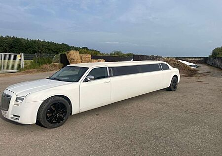 Chrysler 300C 5.7 Automatik Stretch Limousine VIP Luxus
