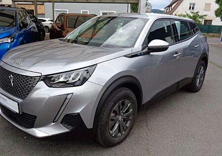 Peugeot 2008 136 Active, Kamera, Sitzheizung, wenig km