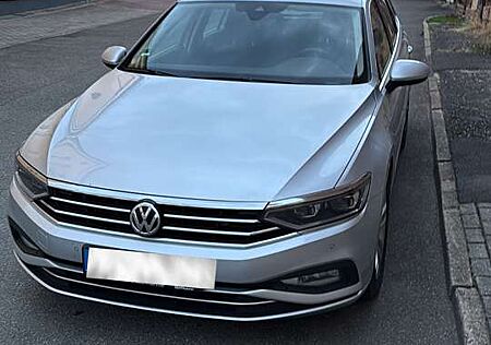VW Passat Variant Volkswagen 2.0 TDI SCR DSG Business