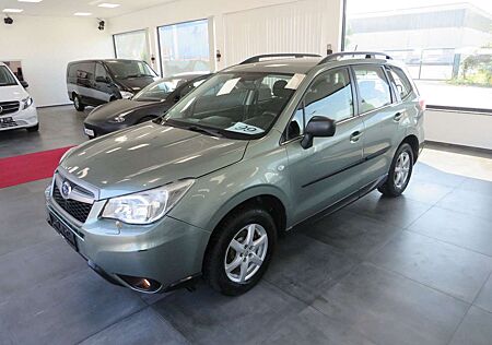 Subaru Forester 2.0D Active 4x4 * KLIMA *