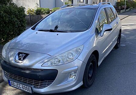 Peugeot 308 SW HDi FAP 110 Platinum