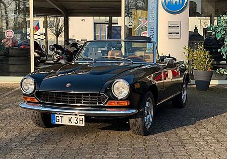 Fiat 124 Spider Spider