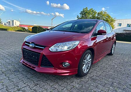 Ford Focus 1.6 EcoBoost Start-Stopp-System Titanium