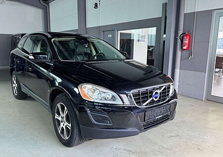 Volvo XC 60 XC60 Summum +Standhz.+Bi-Xenon+AHK+Kamera