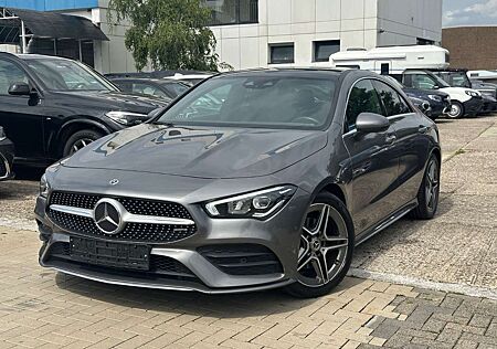 Mercedes-Benz CLA 180 //AMG Line/Pano/Kamera/LED//Alcantara//