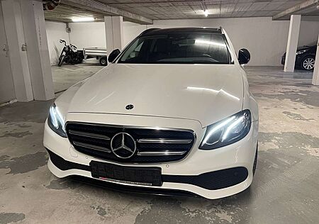 Mercedes-Benz E 220 d 4Matic (213.205)