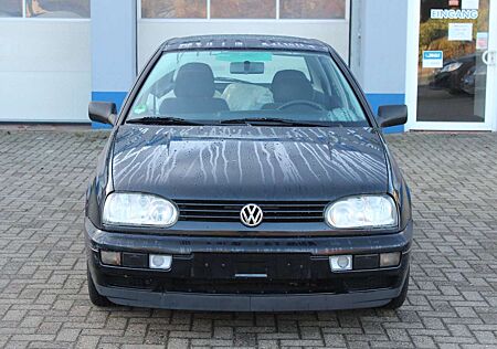 VW Golf Volkswagen 1.6 Europe * Schiebedach