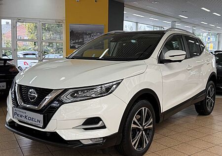 Nissan Qashqai 1,7dCi N-Connecta 4x4*PANO*360°*NAVi*LED