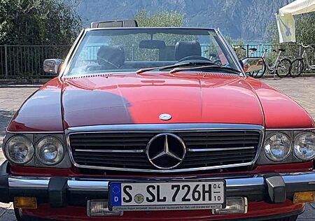 Mercedes-Benz SL 560 US-Ausführung