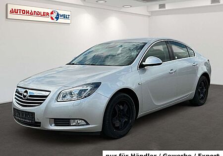 Opel Insignia Lim. 2.0 T 4x4 Xenon AAC Navi SHZ PDC