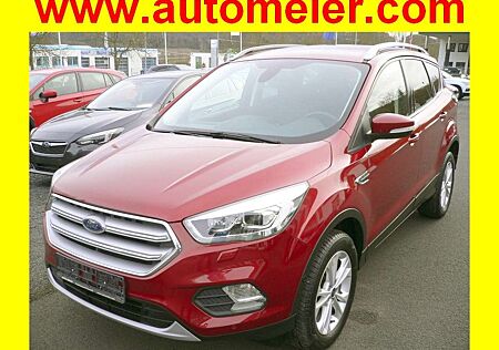 Ford Kuga 1.5 EcoBoost 2x4 Titanium mit Anhängerkupplung
