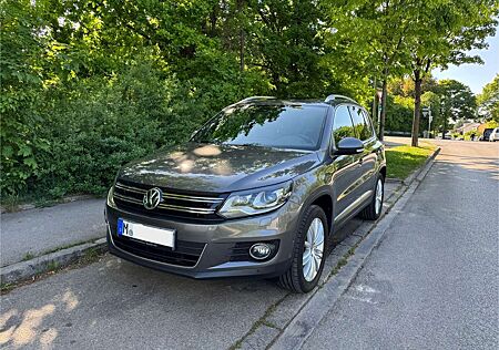 VW Tiguan Volkswagen 2.0 TDI DPF 4Motion BlueMotion Techn. DSG Cup Spor
