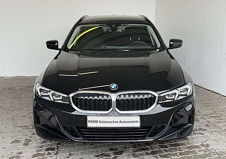 BMW 318 iA Tour. LiveCock.AHK.PDC.Tempo.Memory.DAB.RD