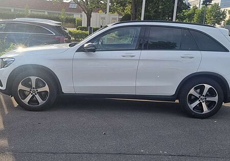 Mercedes-Benz GLC 250 4Matic 9G-TRONIC