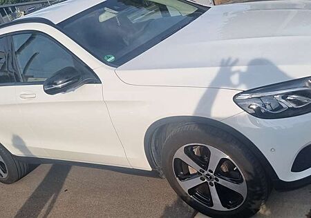 Mercedes-Benz GLC 250 4Matic 9G-TRONIC