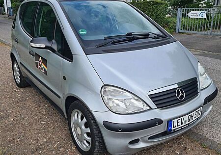 Mercedes-Benz A 140 Classic Piccadilly