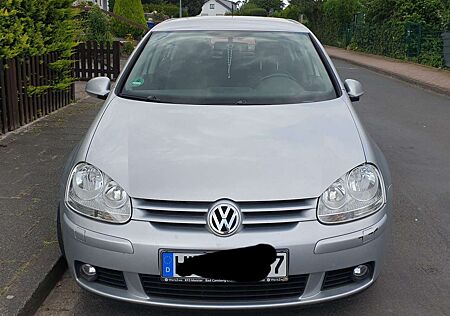 VW Golf Volkswagen V 5-Türer 1.6 FSI Automatik Comfortline