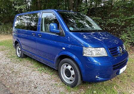 VW T5 Multivan Volkswagen 2007 - 2.5 TDI StartLine