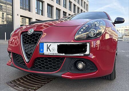 Alfa Romeo Giulietta 1.6 JTDm 16V Super | BOSE | Non-smoker | 1 Owner
