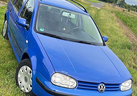 VW Golf Variant Volkswagen 1.6 Comfortline