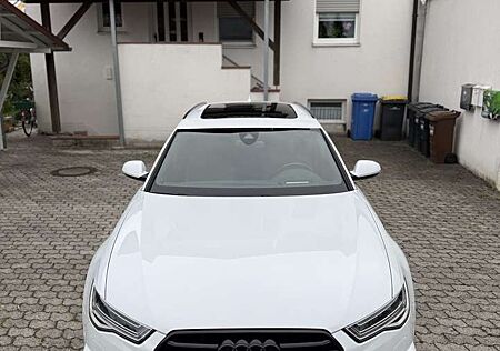 Audi A6 Avant 3.0 TDI quattro S tronic