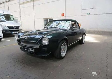 Fiat 124 Spider
